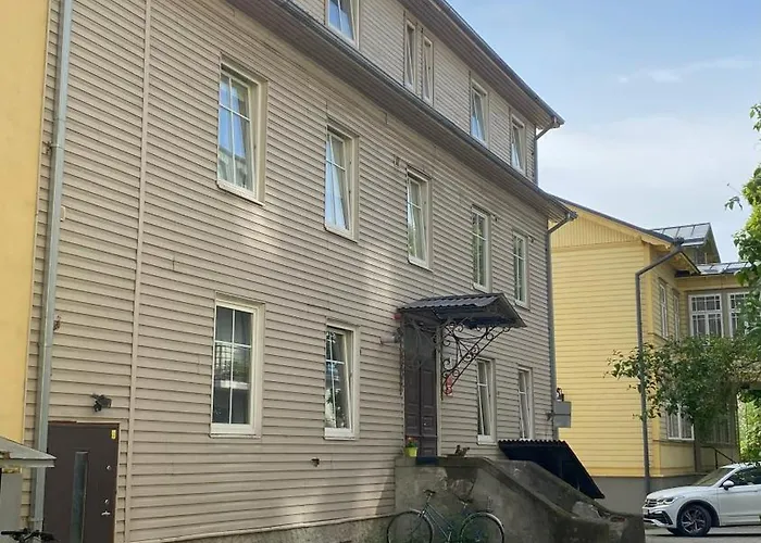 Toompea 2 Bedroom Διαμέρισμα *